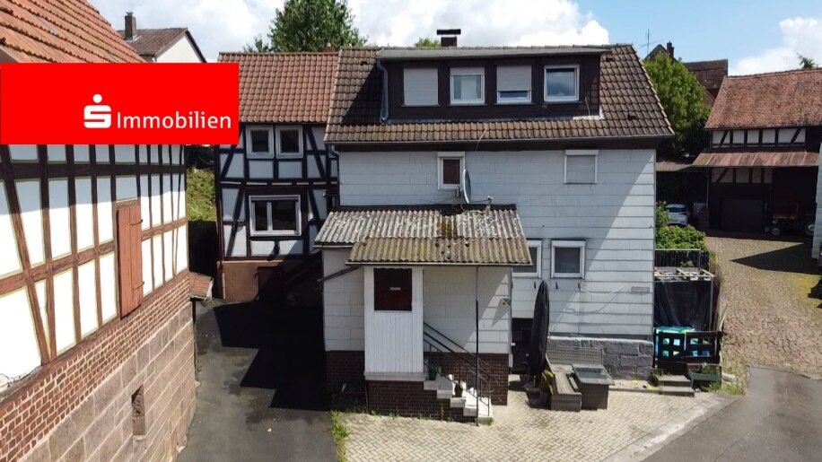 Einfamilienhaus zum Kauf 109.000 € 7 Zimmer 90 m²<br/>Wohnfläche 144 m²<br/>Grundstück Cölbe Cölbe 35091