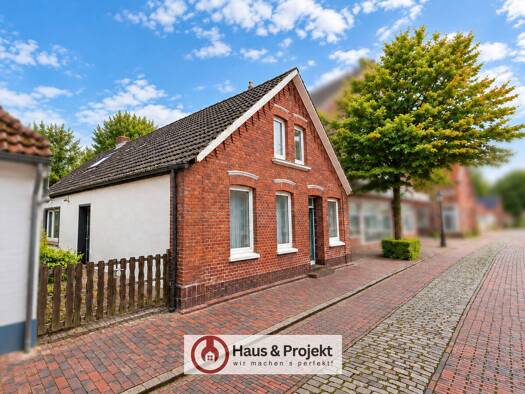 Einfamilienhaus zum Kauf 69.000 € 5 Zimmer 110 m² 415 m² Grundstück Dornum Dornum 26553