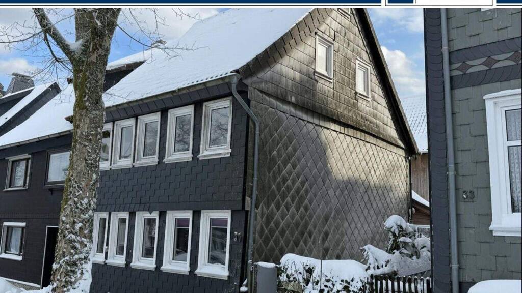 Doppelhaushälfte zum Kauf 119.000 € 6 Zimmer 125 m² 361 m² Grundstück Clausthal-Zellerfeld 38678