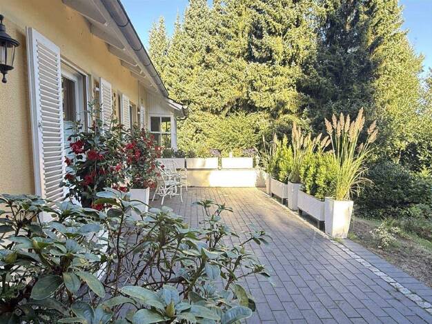 Haus zum Kauf 495.000 € 7 Zimmer 159 m² 4.358 m² Grundstück Garlstedt Osterholz-Scharmbeck 27711