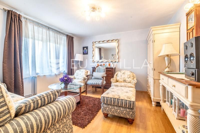 Haus zum Kauf 355.000 € 8 Zimmer 254 m²<br/>Wohnfläche Ulica Milana Pavelica Pescenica 10000