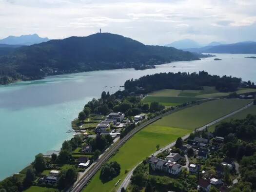 Grundstück zum Kauf 980.000 € 948 m² Grundstück frei ab 01.04.2026 Pörtschach am Wörther See 9210