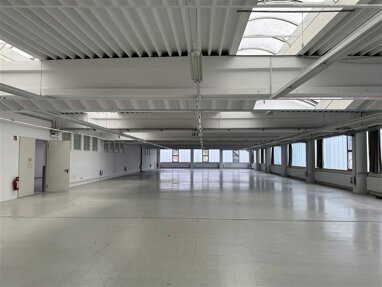 Halle/Industriefläche zur Miete 4.400 m² Lagerfläche teilbar ab 2.200 m² Ebersdorf Ebersdorf b. Coburg 96237