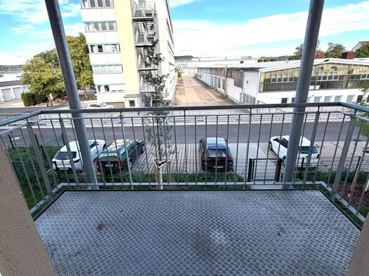 Wohnung zur Miete 580 € 3 Zimmer 83 m² Geschoss 1/3 frei ab sofort Lusan Gera 07548