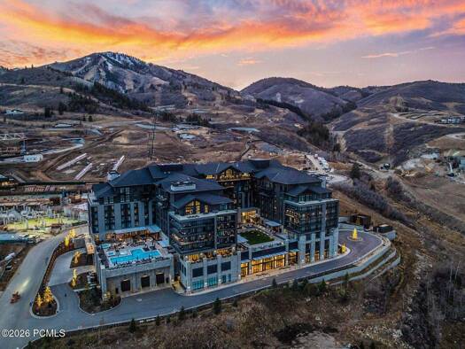 Studio zum Kauf 8.594.779 € 338 m² 1702 W Glencoe Mountain Way Unit 8038 Park City 84060