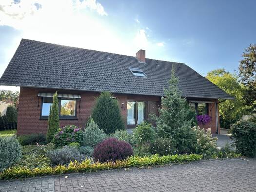 Einfamilienhaus zum Kauf 349.000 € 4 Zimmer 115 m² 796 m² Grundstück Engter Bramsche 49565