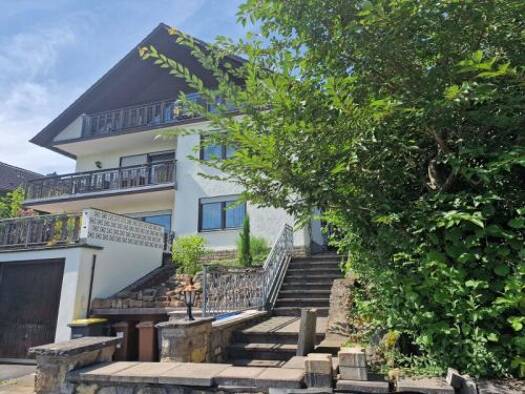 Mehrfamilienhaus zum Kauf 665.000 € 11 Zimmer 310 m² 722 m² Grundstück Erlabrunn , Unterfr 97250