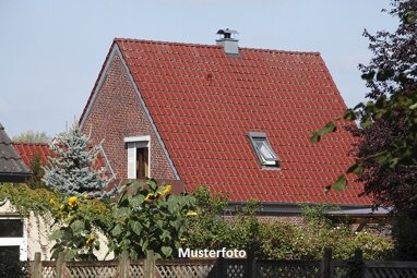Einfamilienhaus zum Kauf Zwangsversteigerung 170.500 € 4 Zimmer 160 m² 955 m² Grundstück Auersmacher Kleinblittersdorf 66271