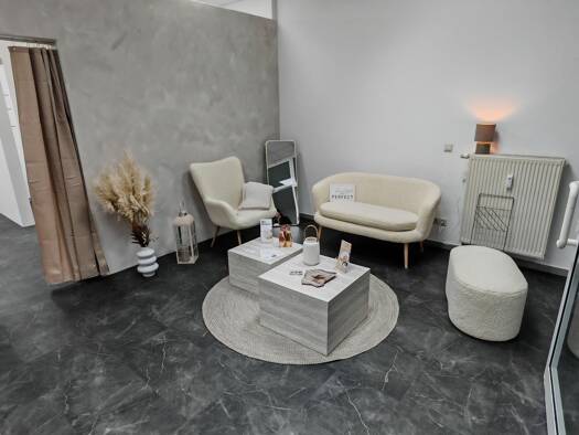 Büro zur Miete provisionsfrei 327 € 4 Zimmer 65 m² Bürofläche Markt 15 Bergen Bergen auf Rügen 18528