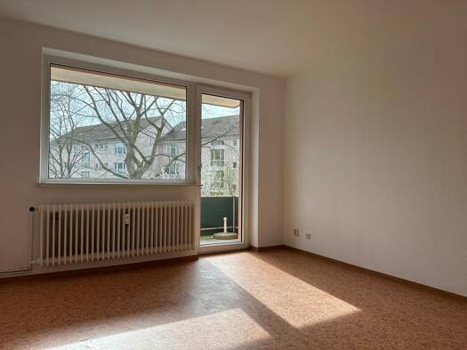 Wohnung zur Miete 500 € 3 Zimmer 58,8 m² 1. Geschoss frei ab sofort Breslaustraße 4 Kücknitz Lübeck 23569