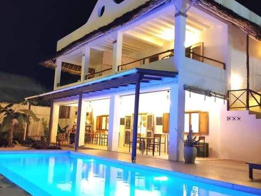 Haus zum Kauf 800.000 € 7 Zimmer 1 m² 700 m² Grundstück Unguja 1111