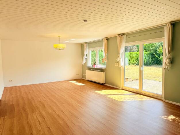 Einfamilienhaus zur Miete 1.200 € 5 Zimmer 120 m² 500 m² Grundstück Wermertshausen Ebsdorfergrund 35085