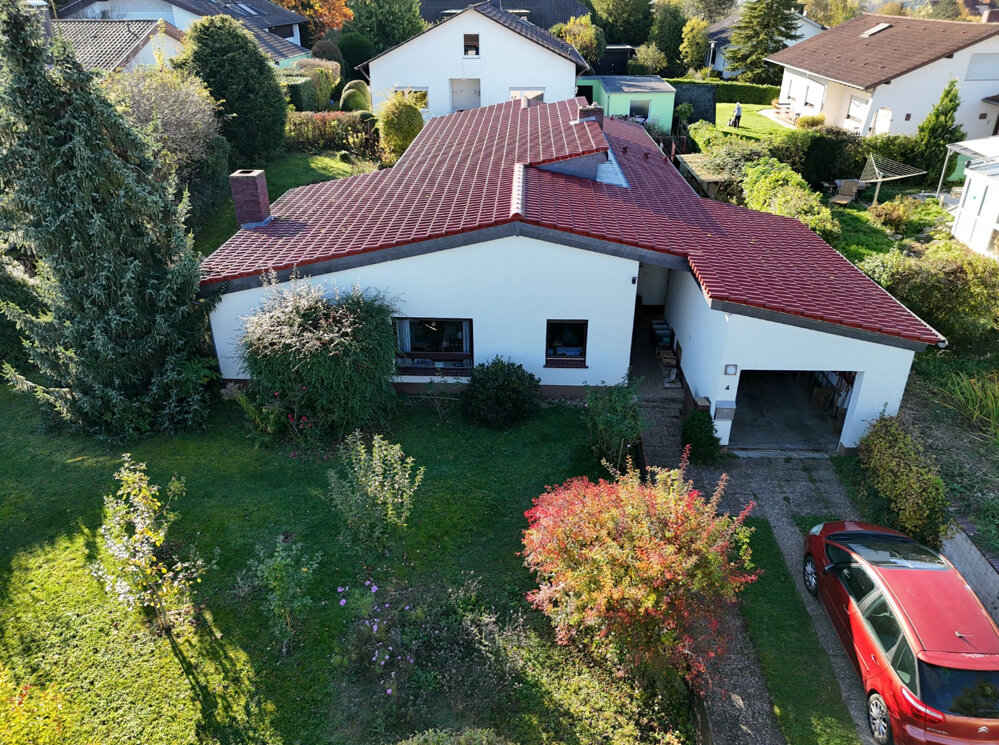 Bungalow zum Kauf 449.000 € 5 Zimmer 145,1 m²<br/>Wohnfläche 810 m²<br/>Grundstück Sinsheim Sinsheim 74889