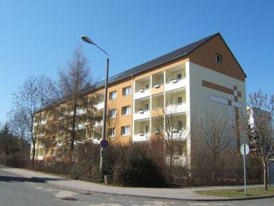 Wohnung zur Miete 280 € 2 Zimmer 50 m² Am Schubertgrund 11a Lichtenstein Lichtenstein (Sachsen) 09350