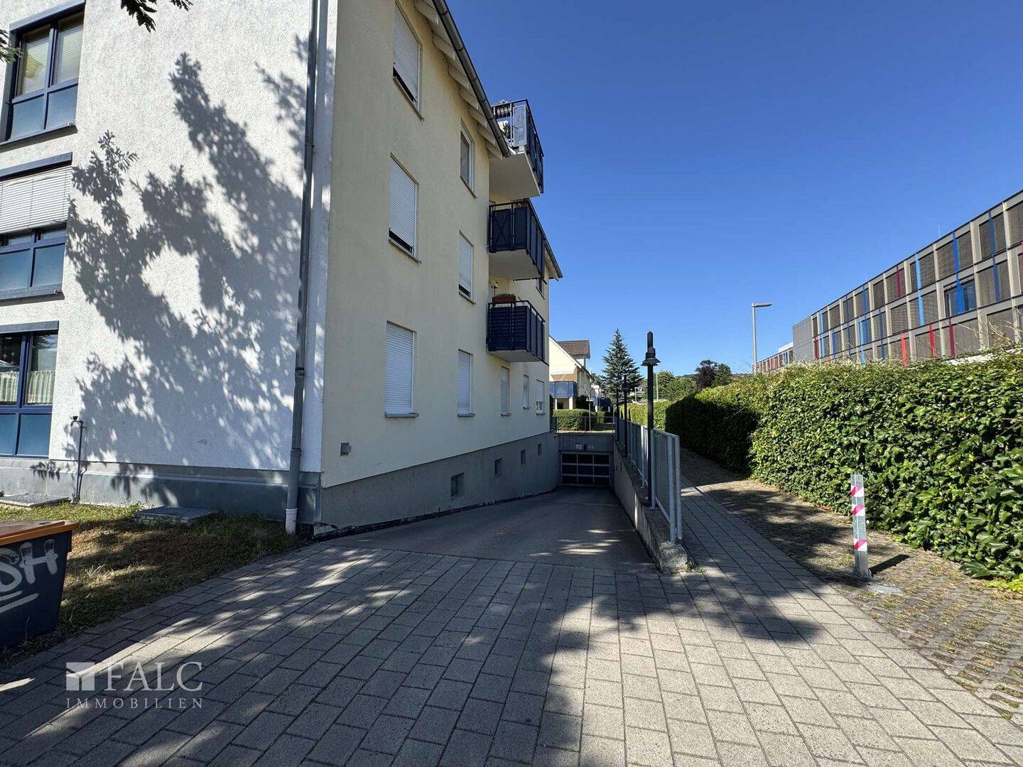 Property thumbnail 11