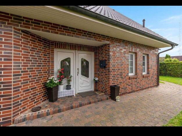 Doppelhaushälfte zum Kauf provisionsfrei 355.000 € 6 Zimmer 189 m² 488 m² Grundstück Bürgermeister-Fiedler-Ring 23 Dörverden 27313