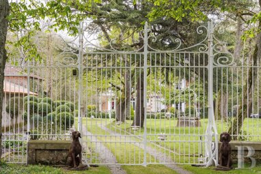 Schloss zum Kauf 1.385.000 € 12 Zimmer 400 m² 40.840 m² Grundstück Centre Ville Nantes 44200