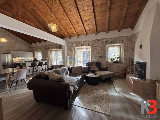 Haus zum Kauf 720.000 € 4 Zimmer 140 m² 675 m² Grundstück Umag 52470