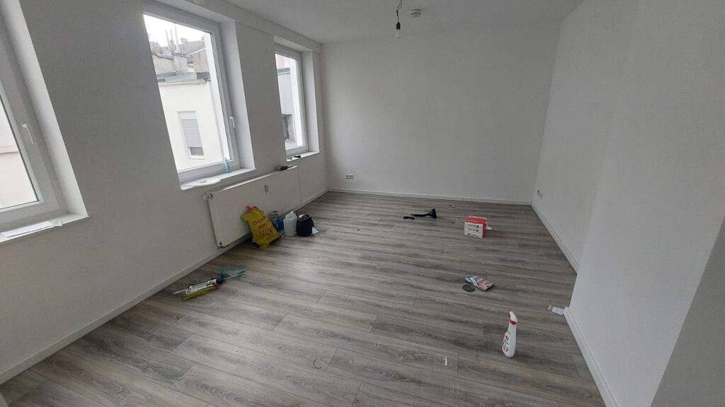 Studio zur Miete 380 € 1 Zimmer 28 m² 1. Geschoss frei ab sofort Lüdersstraße 2 Stadtmitte Krefeld 47798