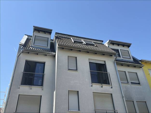 Wohnung zur Miete 950 € 4 Zimmer 98 m² 3. Geschoss frei ab 01.11.2026 Neckarau Neckarau 68199