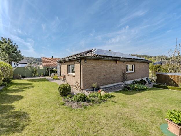 Bungalow zum Kauf 599.000 € 7 Zimmer 150,7 m² 554 m² Grundstück Münklingen Weil der Stadt 71263