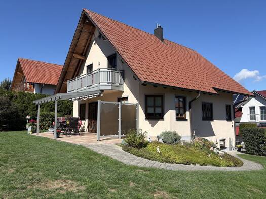 Einfamilienhaus zum Kauf 429.000 € 4 Zimmer 132,6 m² 641 m² Grundstück Ergoldsbach Ergoldsbach 84061
