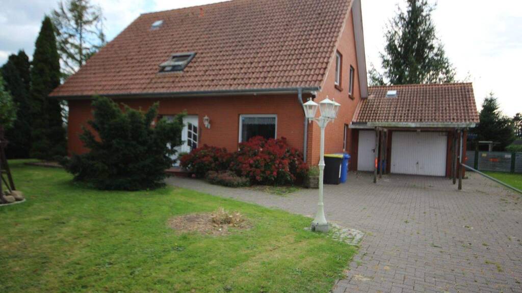 Einfamilienhaus zum Kauf 445.000 € 5 Zimmer 181 m² 2.447 m² Grundstück frei ab sofort Altenbruch Cuxhaven 27478