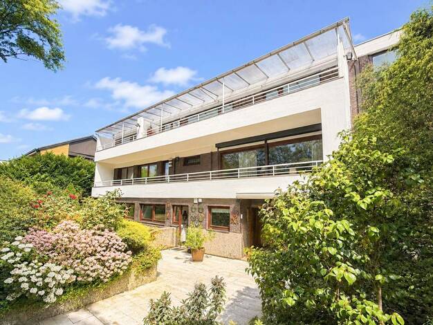 Mehrfamilienhaus zum Kauf als Kapitalanlage geeignet 2.610.000 € 18 Zimmer 640 m² 1.200,2 m² Grundstück Stockum Düsseldorf 40474