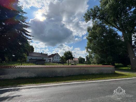 Haus zum Kauf 329.000 € 6 Zimmer 200 m² 5.774 m² Grundstück Schwosdorf Kamenz 01917