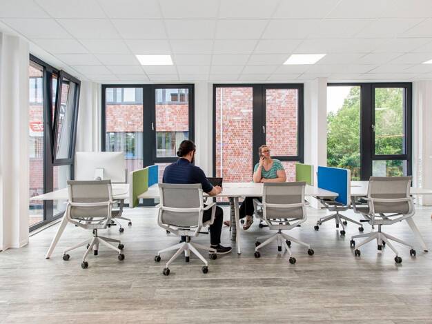 Bürofläche zur Miete provisionsfrei 359 € 10 m² Bürofläche Neufeldtstraße 6 Ravensberg Ravensberg 24118