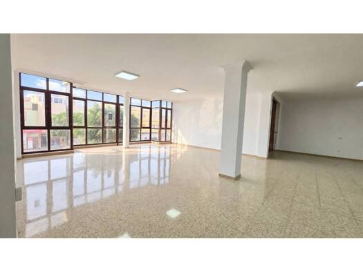 Ladenfläche zum Kauf 340.000 € 361 m² Verkaufsfläche Ingenio 35240