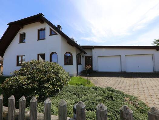 Einfamilienhaus zum Kauf 590.000 € 6 Zimmer 180 m² 1.390 m² Grundstück Adelsberg Chemnitz 09127