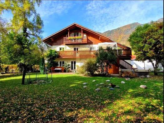 Villa zum Kauf 2.140.000 € 9 Zimmer 280 m² 1.355 m² Grundstück Bad Reichenhall 83435