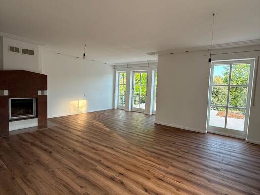 Terrassenwohnung zur Miete 950 € 2 Zimmer 110 m² Krautheim Volkach 97332
