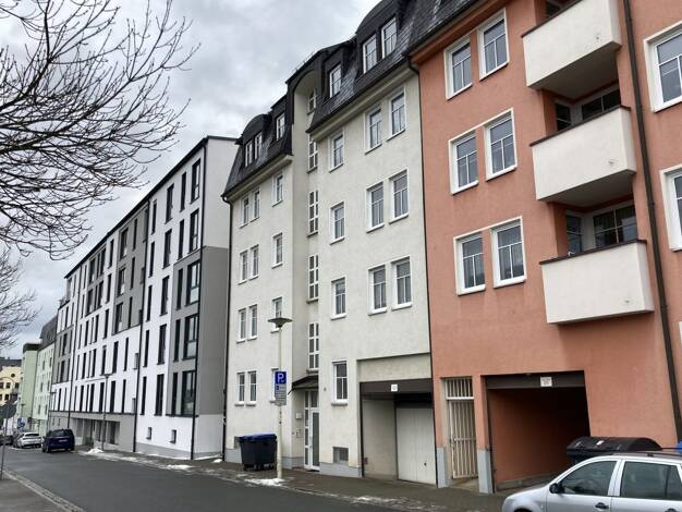 Wohnung zur Miete 287 € 1,5 Zimmer 47,9 m² 1. Geschoss Burgstraße 43 Westend Plauen 08523