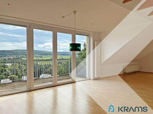 Wohnung zur Miete 1.230 € 3 Zimmer 92 m² frei ab sofort Innenstadt Tübingen 72070