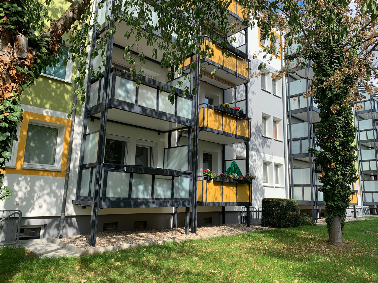 Wohnung zur Miete 286 € 2 Zimmer 48,9 m²<br/>Wohnfläche 1.<br/>Geschoss Schladebacher Str. 55 Bad Dürrenberg Bad Dürrenberg 06231