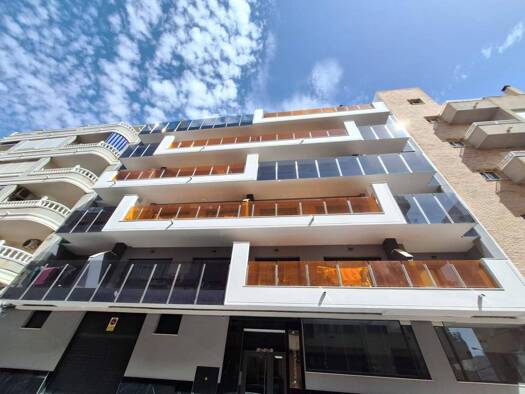 Wohnung zur Miete 1.300 € 2 Zimmer 101 m² 2. Geschoss LOMA LA Torrevieja 03182