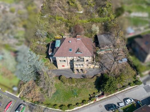 Villa zum Kauf 795.000 € 13 Zimmer 385,6 m² 2.410 m² Grundstück Maulbronn Maulbronn 75433
