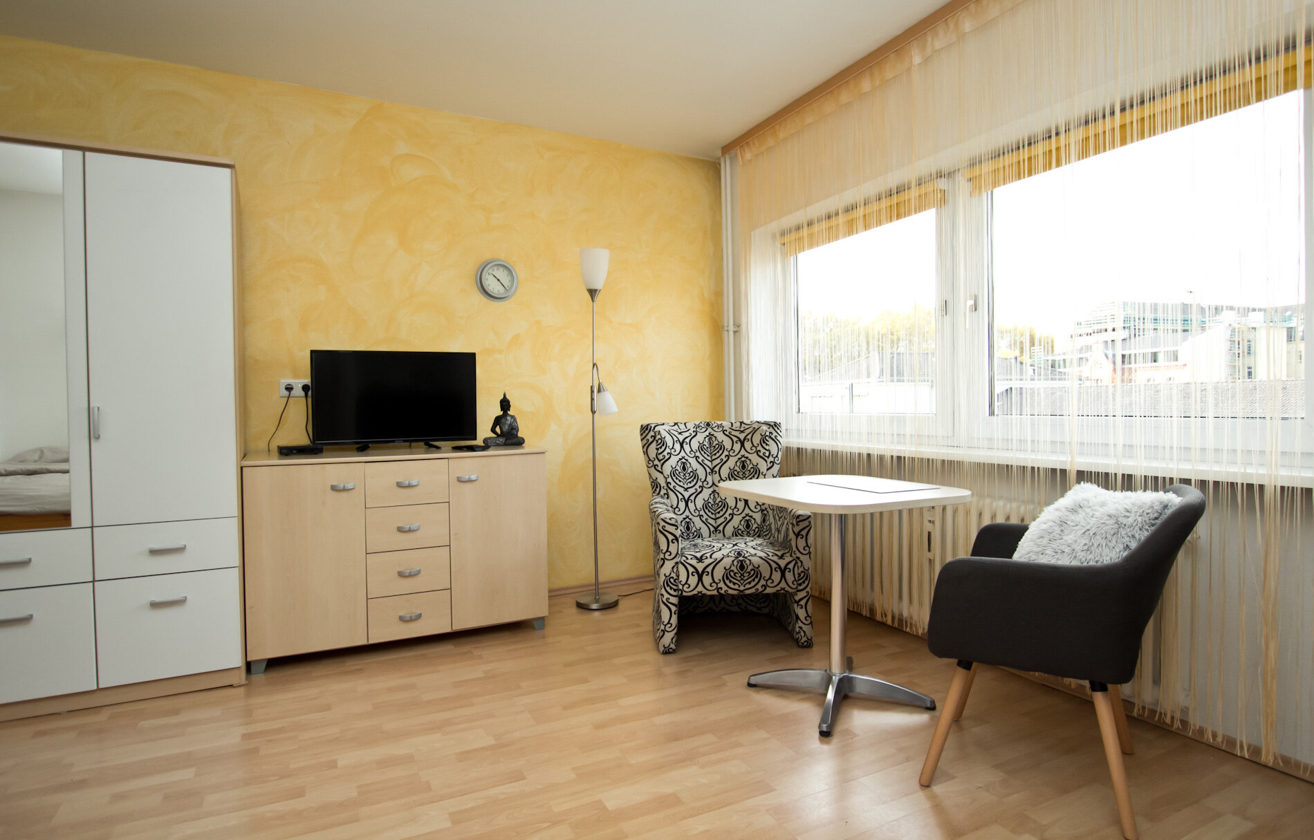 Wohnung zur Miete Wohnen auf Zeit 890 € 1 Zimmer 30 m²<br/>Wohnfläche 01.12.2024<br/>Verfügbarkeit Derendorf Düsseldorf 40476