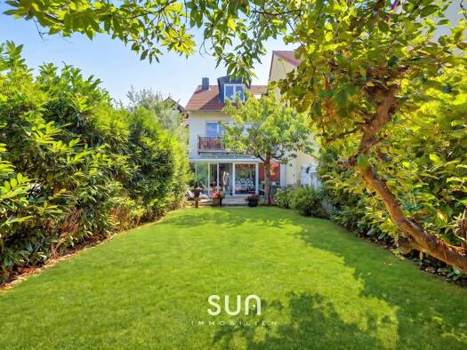 Reihenmittelhaus zum Kauf 819.000 € 5 Zimmer 147 m² 253 m² Grundstück Kalbach Kalbach-Riedberg 60437