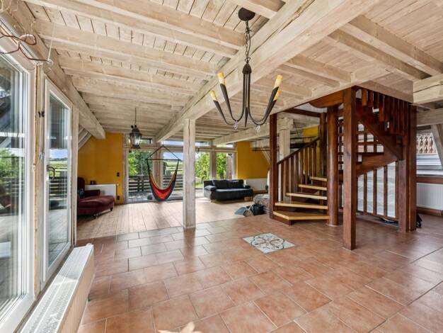 Einfamilienhaus zum Kauf 375.000 € 5 Zimmer 139 m² 714 m² Grundstück Büches Büdingen 63654