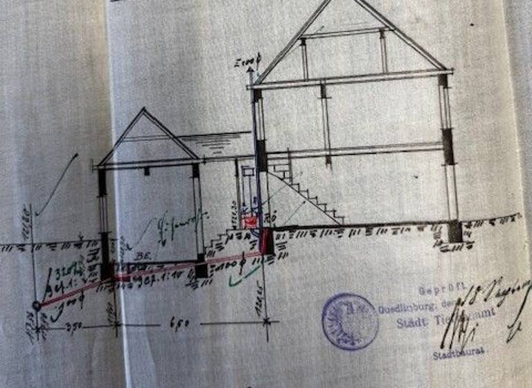 Einfamilienhaus zum Kauf 49.000 € 6 Zimmer 147 m² 98 m² Grundstück Neustädter Kirchhof 10 Quedlinburg 06484
