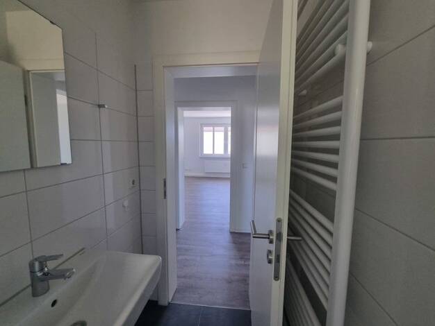 Wohnung zur Miete 537 € 3 Zimmer 59,7 m² 2. Geschoss frei ab sofort Pestalozzistr. 1 Gesundbrunnen Halle (Saale) 06128
