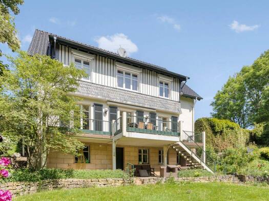 Villa zum Kauf 1.289.000 € 9 Zimmer 326 m² 1.047 m² Grundstück Haan 42781