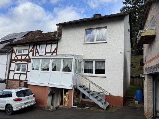 Doppelhaushälfte zum Kauf 75.000 € 6 Zimmer 120 m² 1.757 m² Grundstück Bottendorf Burgwald , Eder 35099