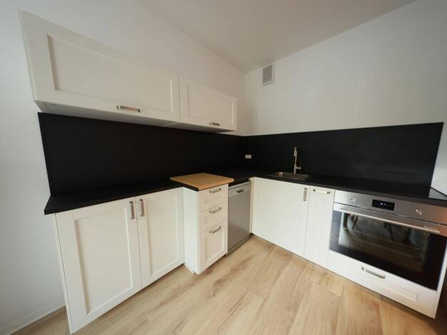 Wohnung zur Miete 635 € 1 Zimmer 36,5 m² EG Dierkow-Neu Rostock 18146