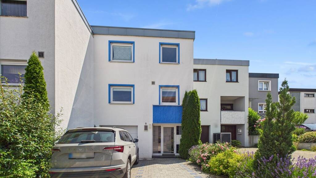 Reihenmittelhaus zur Miete 1.750 € 4 Zimmer 145 m² 110 m² Grundstück Kornwestheim 70806