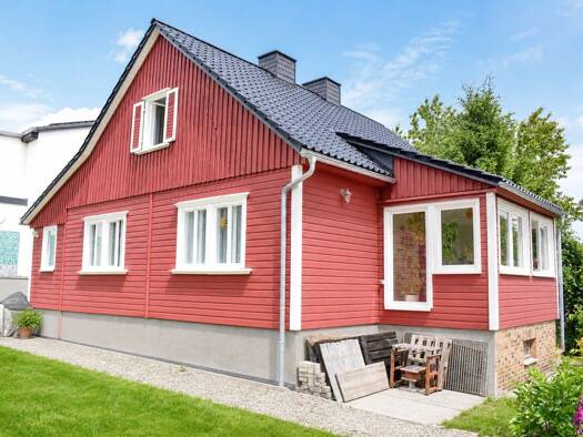 Einfamilienhaus zum Kauf 205.000 € 4 Zimmer 130 m² 910 m² Grundstück Aue 08280