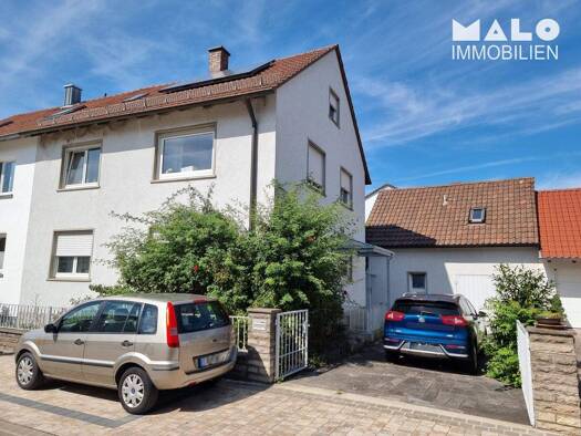 Doppelhaushälfte zum Kauf 275.000 € 6 Zimmer 160 m² 345 m² Grundstück Gochsheim 97469